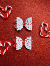 Load image into Gallery viewer, &quot;Candycane&quot; Mini Mia Piggy Bows
